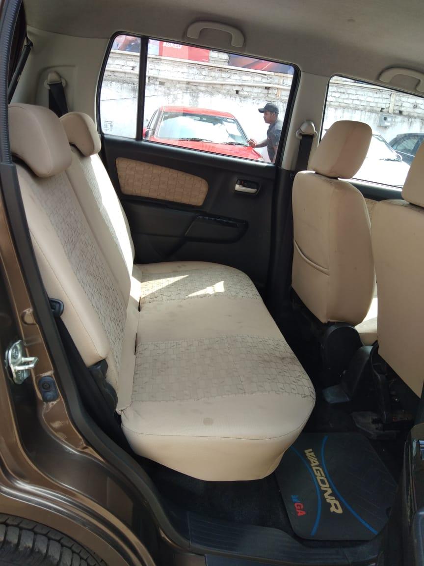 2018 Maruti Suzuki Wagon R VXI 1.0 BS IV Back Row Side 