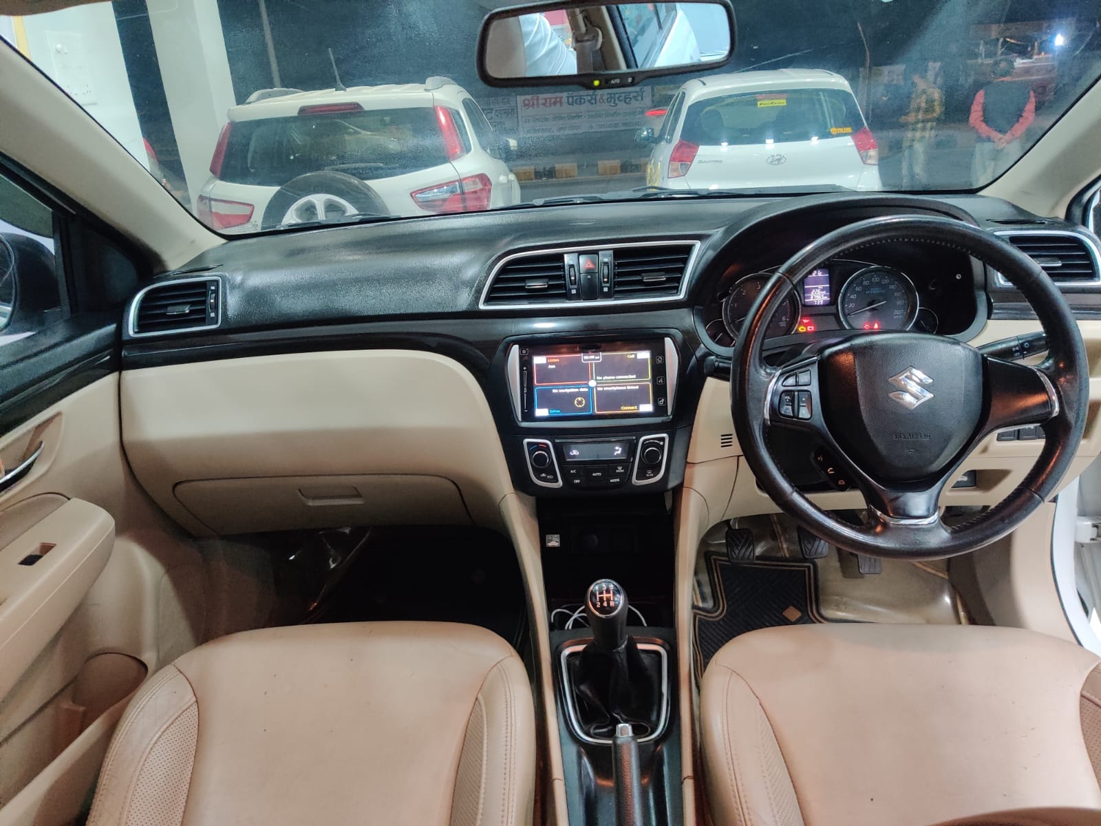 Ciaz image 12 Ciaz image 12