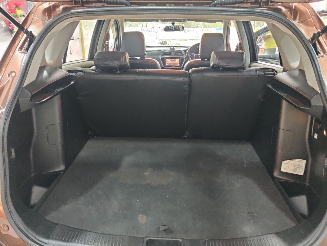 S-Cross image 16 S-Cross image 16