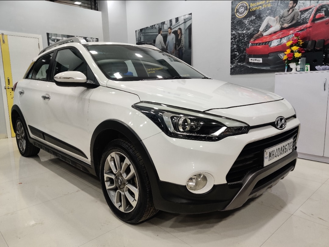 i20 Active image 7 i20 Active image 7