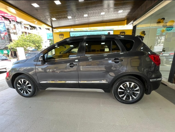 S-Cross image 2 S-Cross image 2