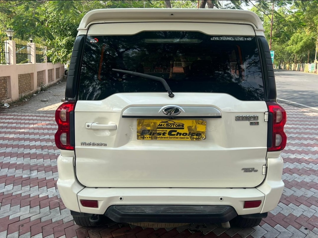 Scorpio image 4 Scorpio image 4