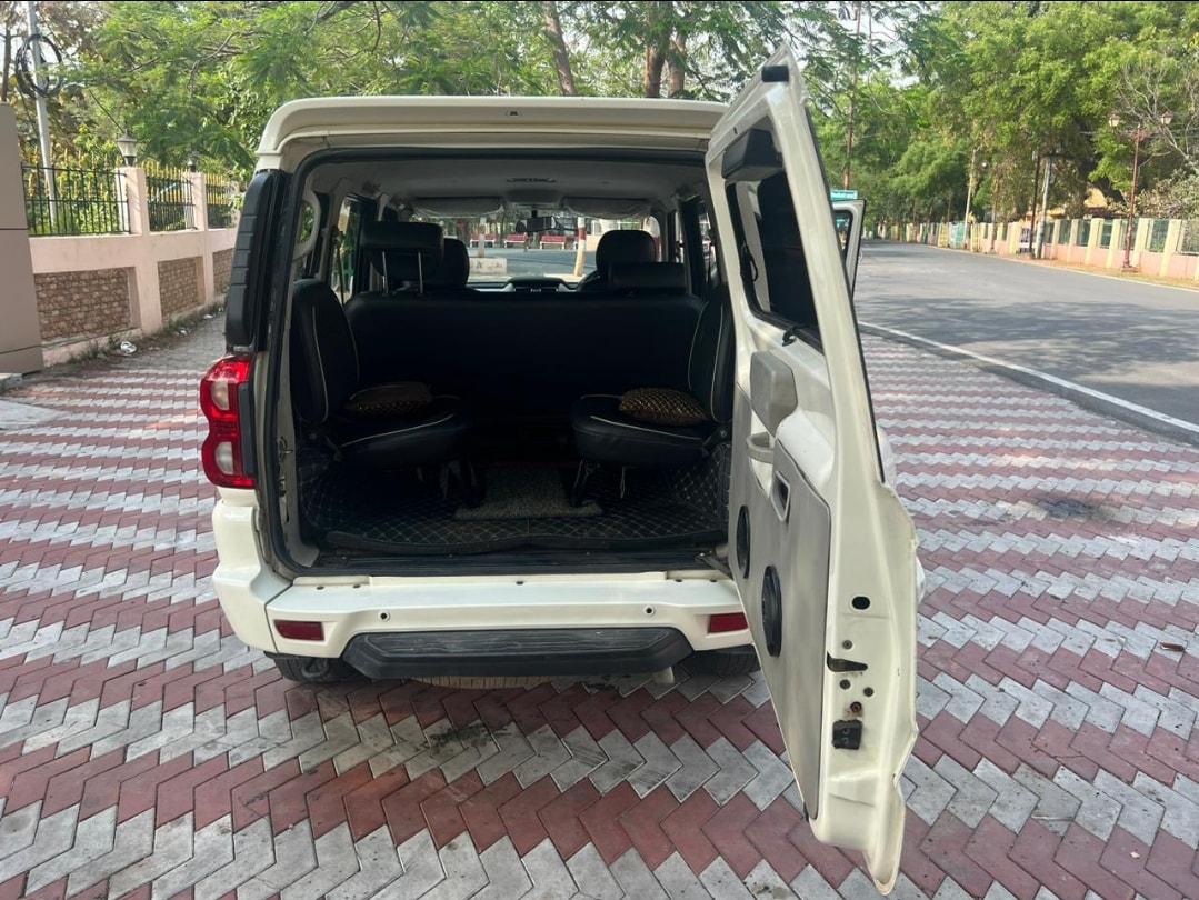 Scorpio image 10 Scorpio image 10