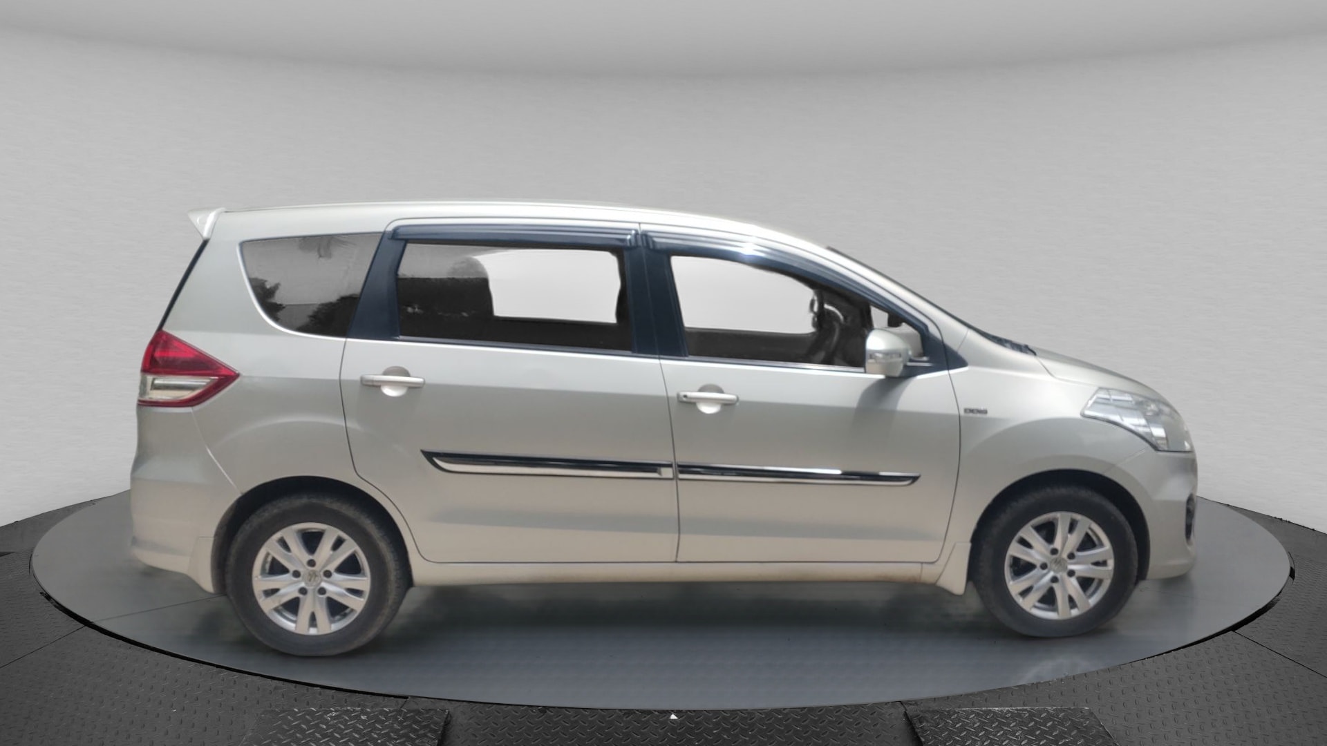 Ertiga image 6 Ertiga image 6