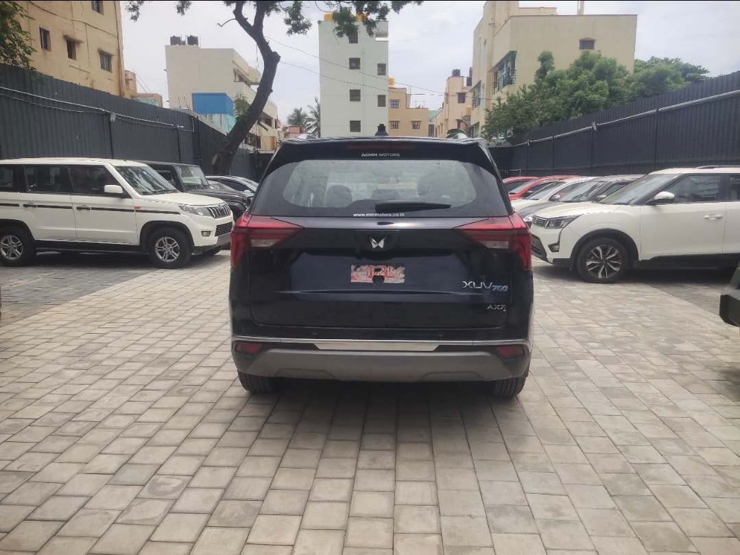 XUV700 image 3 XUV700 image 3