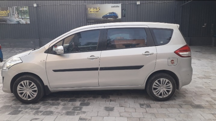 Ertiga image 2 Ertiga image 2