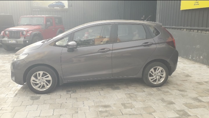 Jazz image 2 Jazz image 2