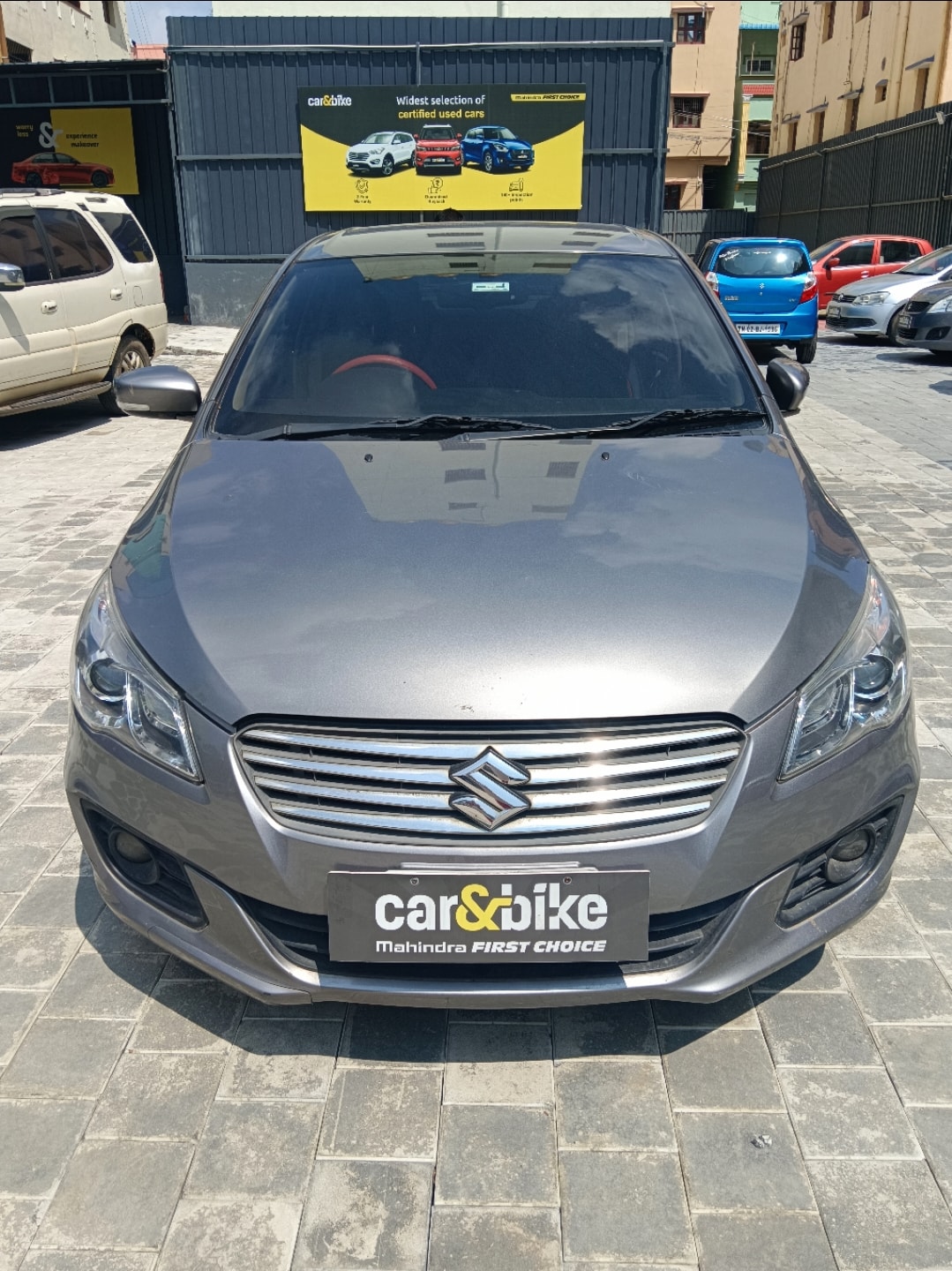 Ciaz image 1 Ciaz image 1