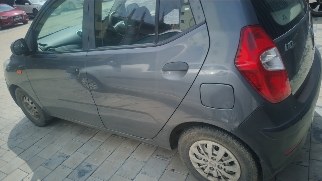 i10 image 2 i10 image 2