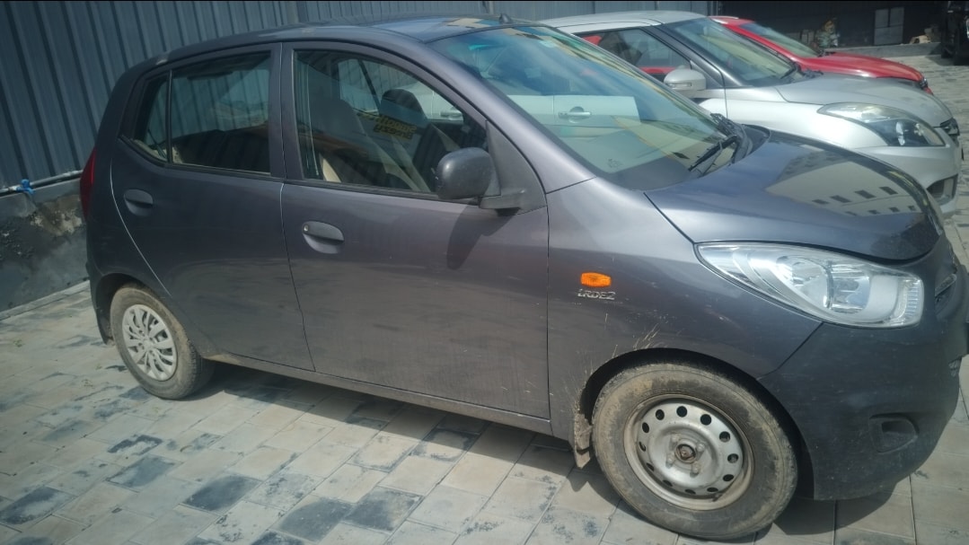 i10 image 6 i10 image 6