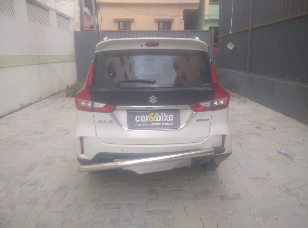 XL6 image 3 XL6 image 3