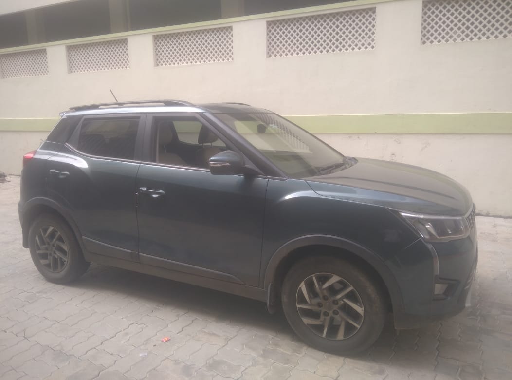 XUV300 image 4 XUV300 image 4