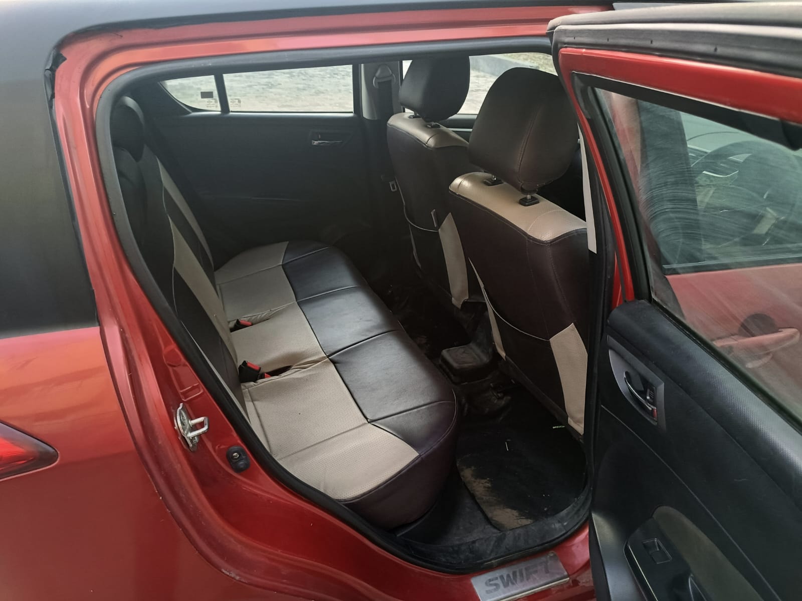 Swift image 15 Swift image 15