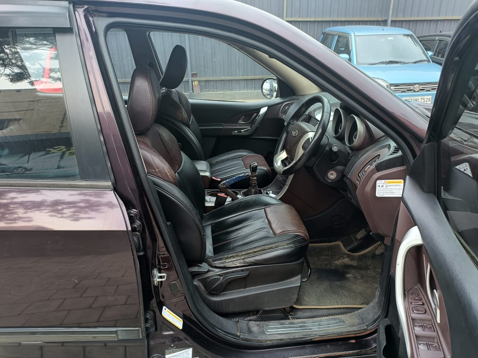 XUV500 image 13 XUV500 image 13