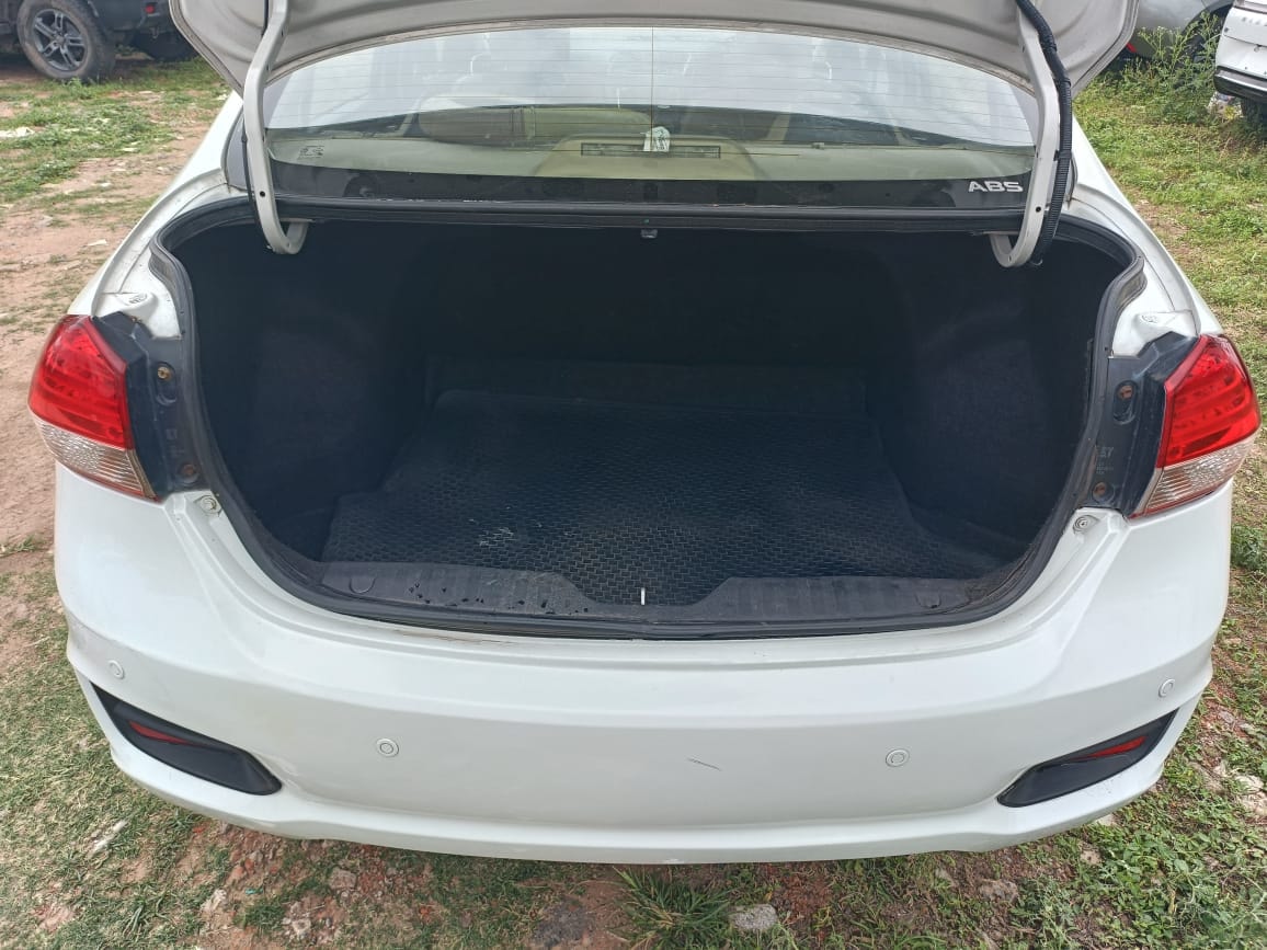Used 2015 Maruti Suzuki Ciaz Used 2015 Maruti Suzuki Ciaz