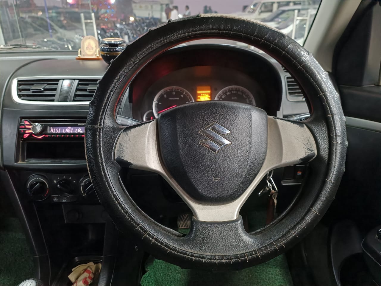 Swift image 16 Swift image 16