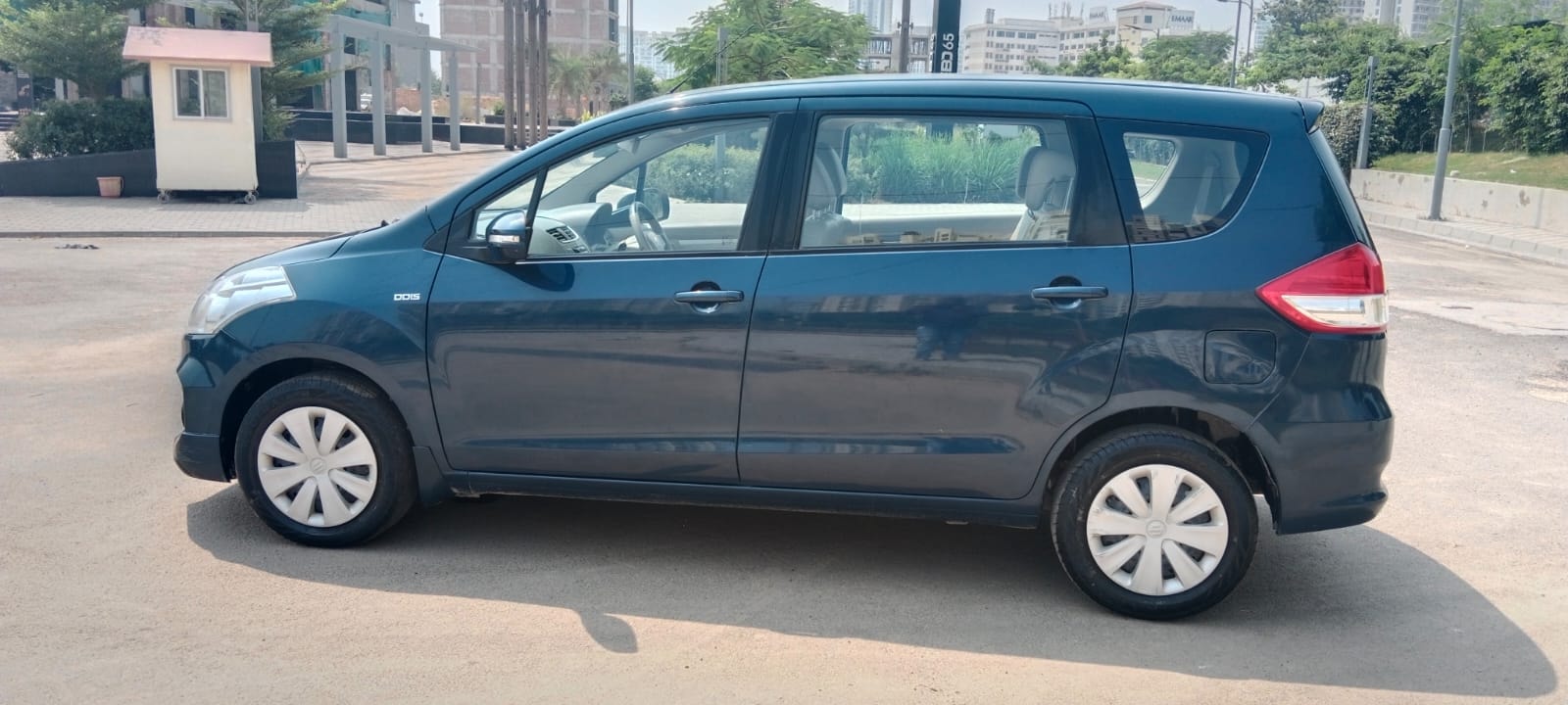 Ertiga image 2 Ertiga image 2