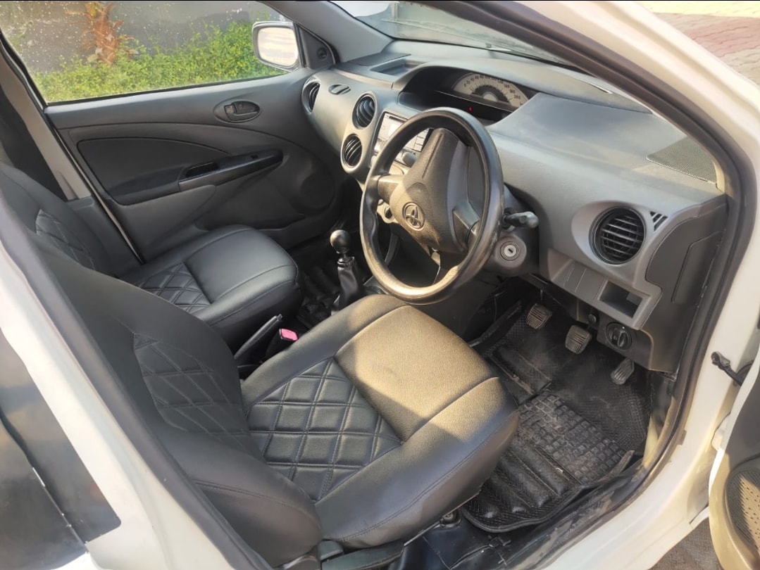 Etios image 16 Etios image 16