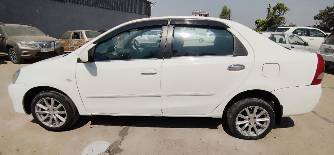 Etios image 2 Etios image 2