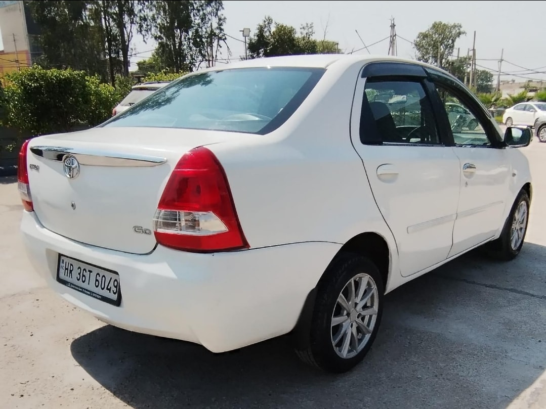 Etios image 5 Etios image 5