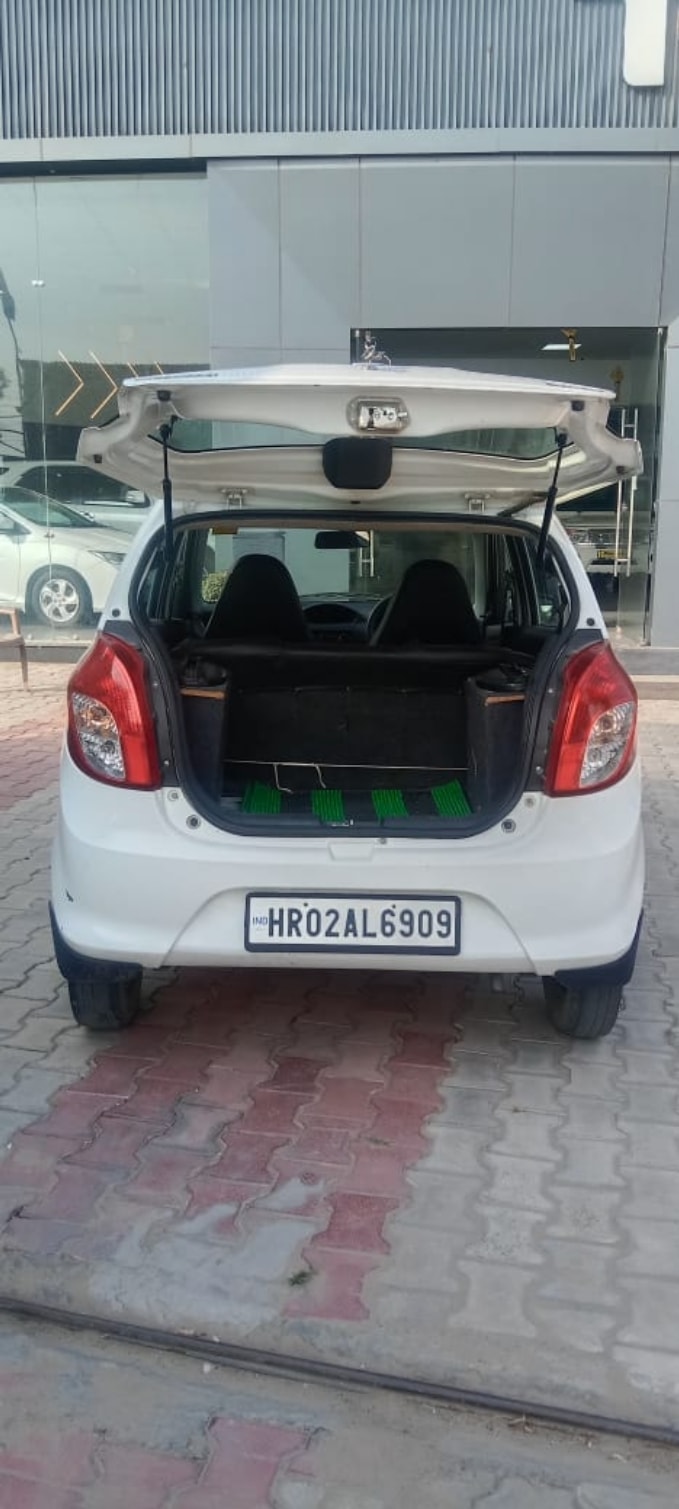 Alto 800 image 10 Alto 800 image 10