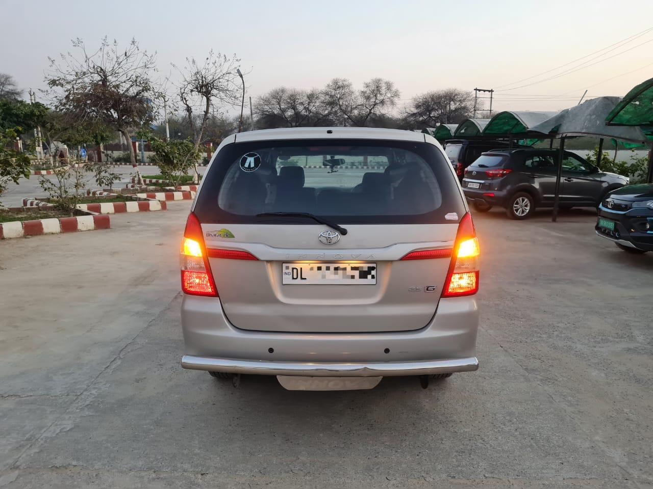 Innova image 13 Innova image 13