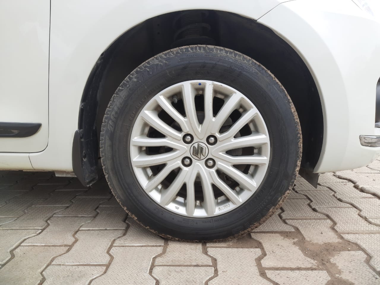 Dzire image 8 Dzire image 8