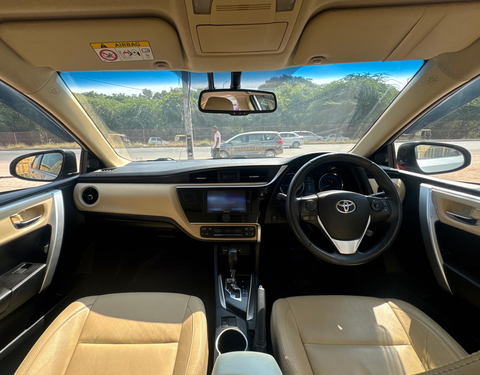 Corolla Altis image 9 Corolla Altis image 9