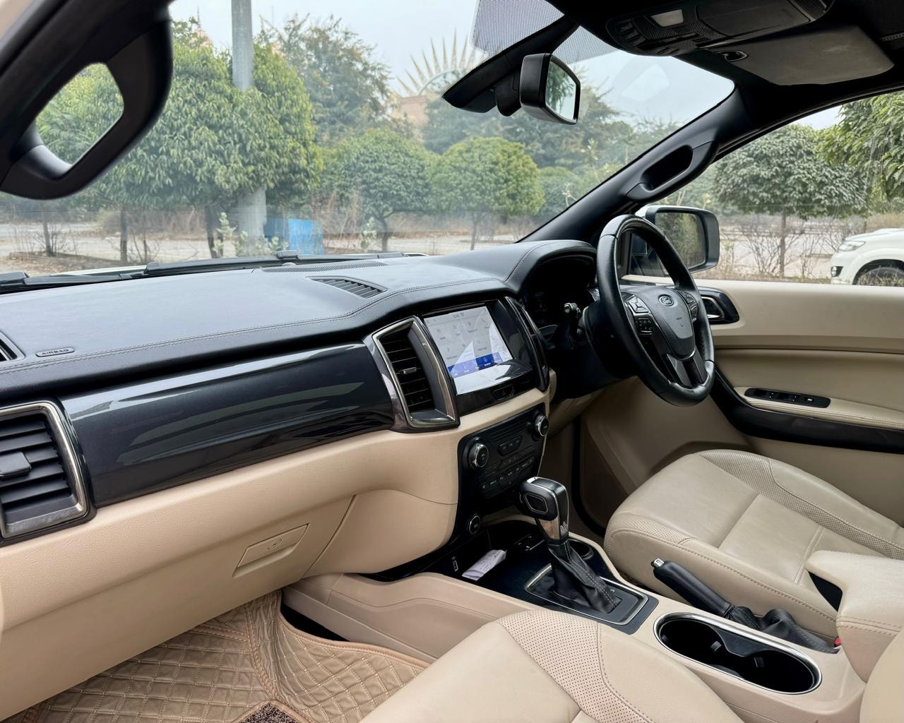 Endeavour image 6 Endeavour image 6