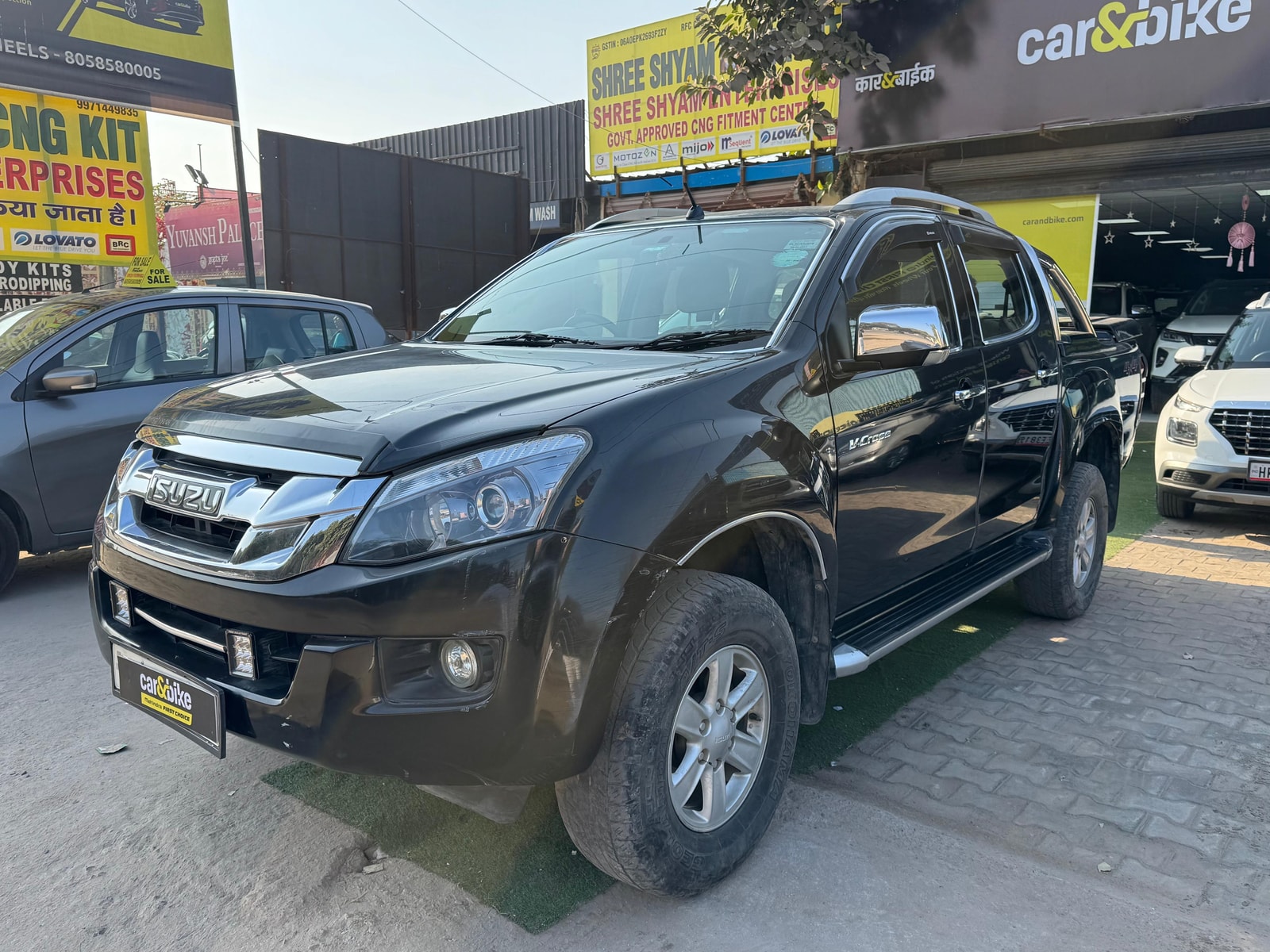 D-Max V-Cross image 6 D-Max V-Cross image 6