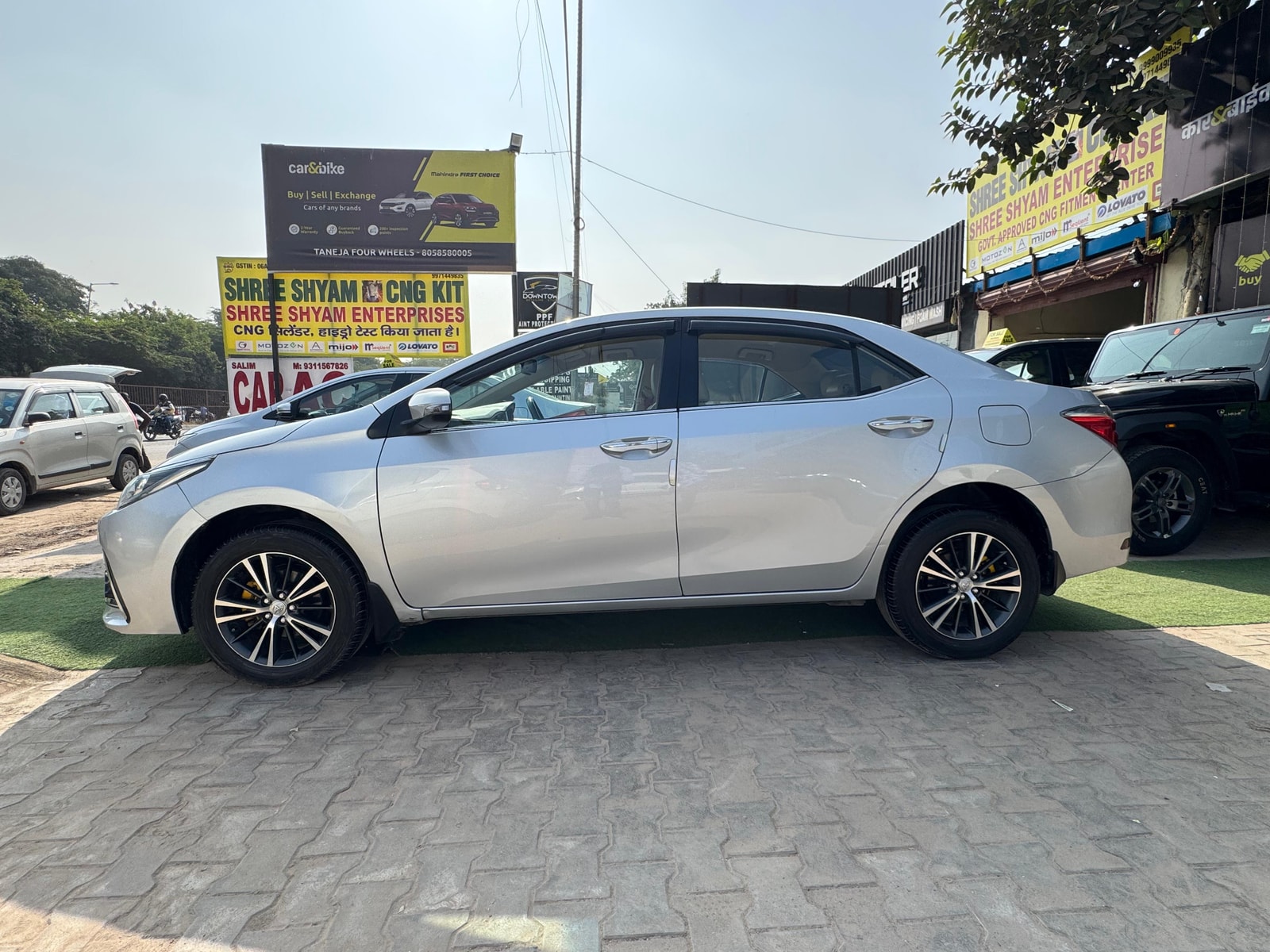 Corolla Altis image 2 Corolla Altis image 2