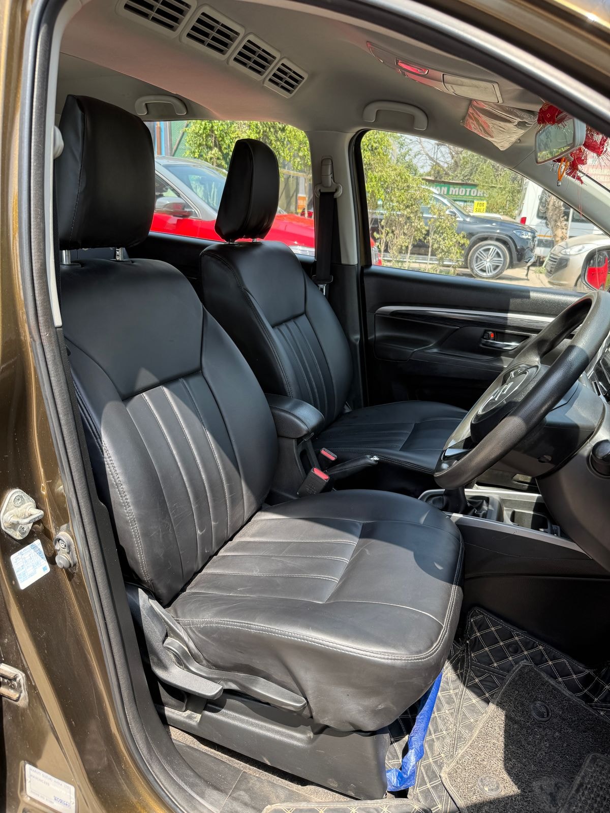 XL6 image 11 XL6 image 11