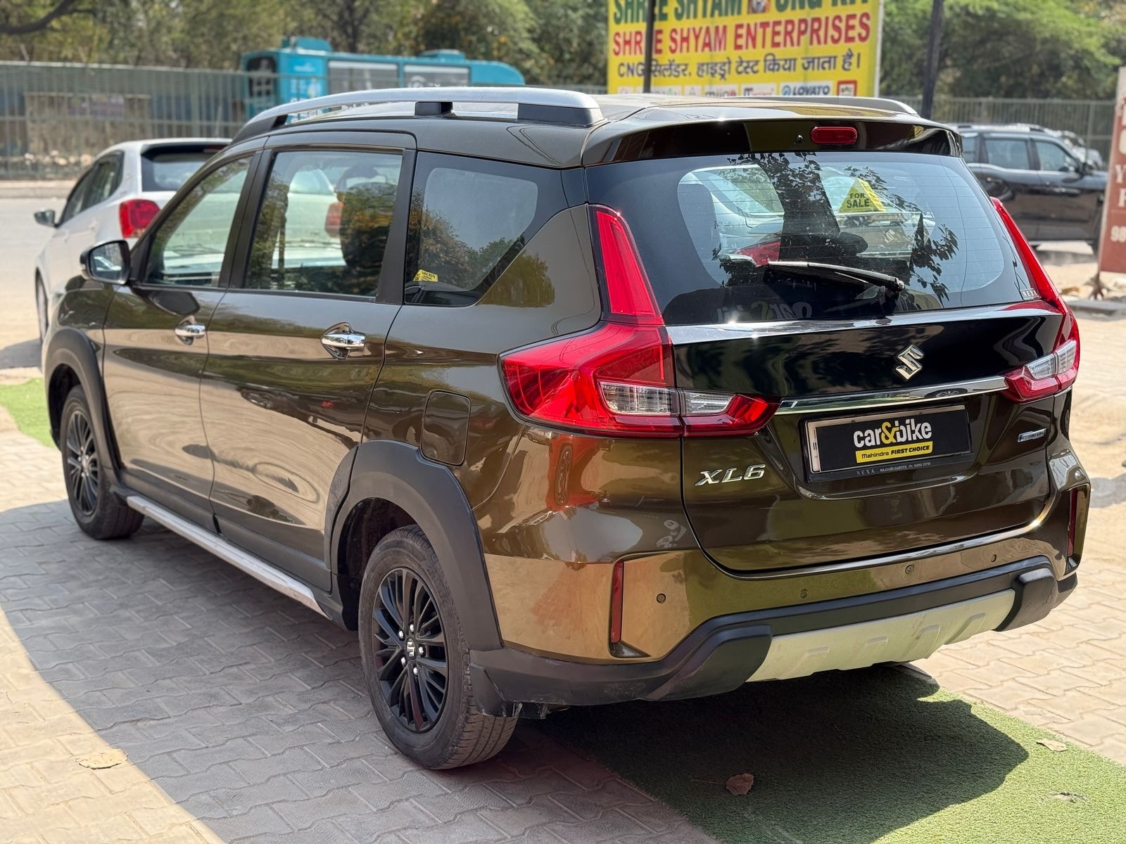 XL6 image 3 XL6 image 3