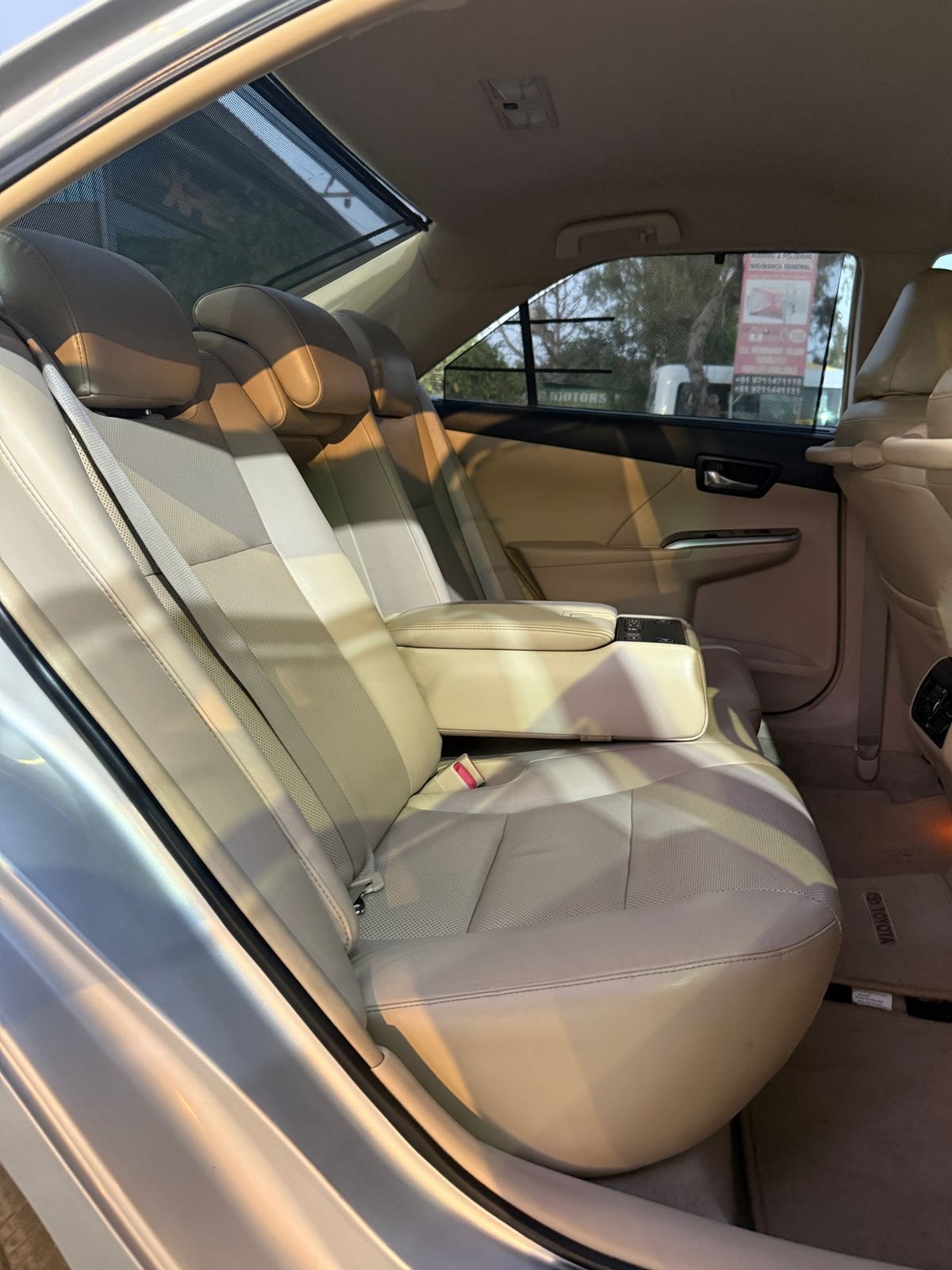 Camry image 10 Camry image 10