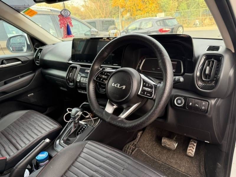 Used 2022 Kia Sonet Used 2022 Kia Sonet