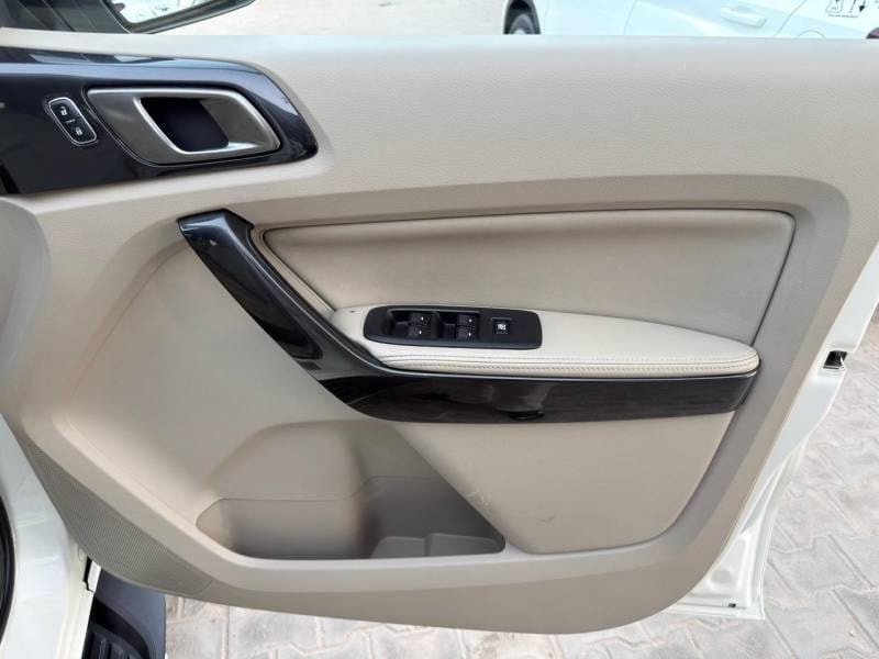 Used 2021 Ford Endeavour Used 2021 Ford Endeavour