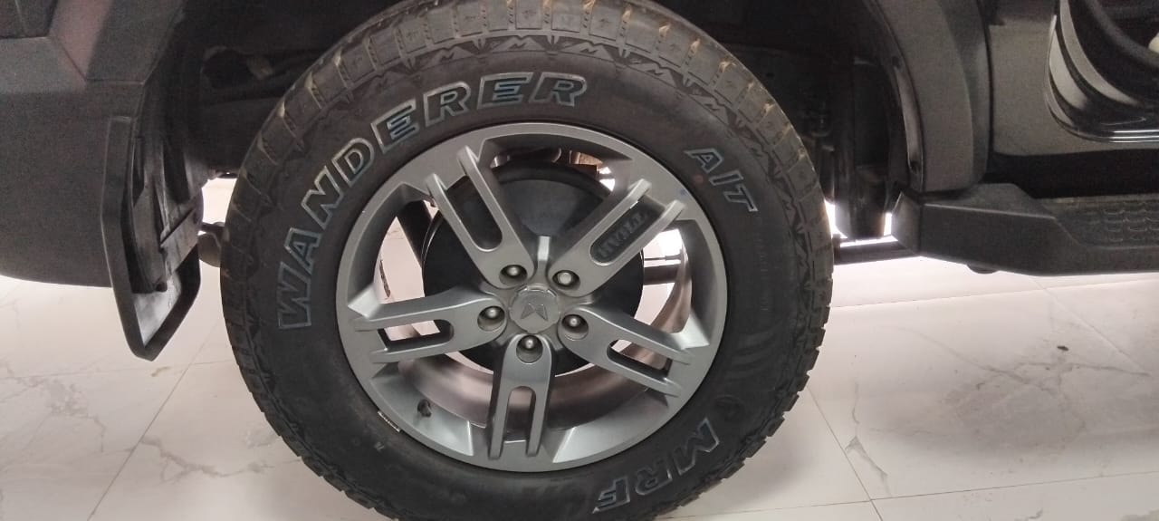 Used 2024 Mahindra Thar Used 2024 Mahindra Thar