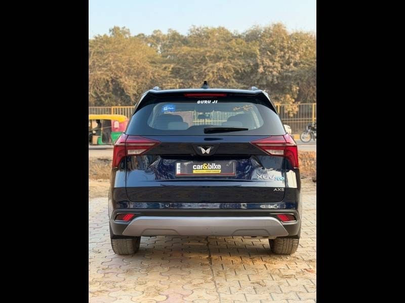 XUV700 image 4 XUV700 image 4