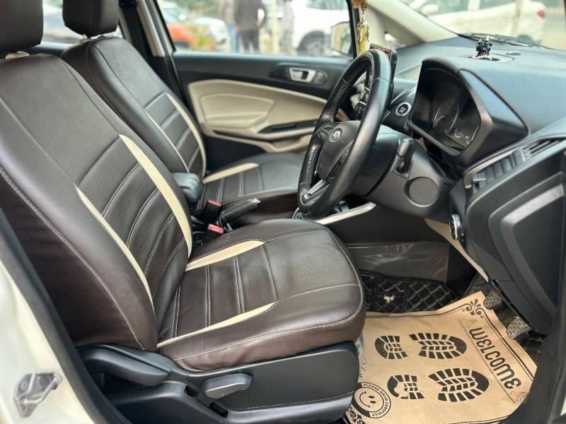 EcoSport image 8 EcoSport image 8