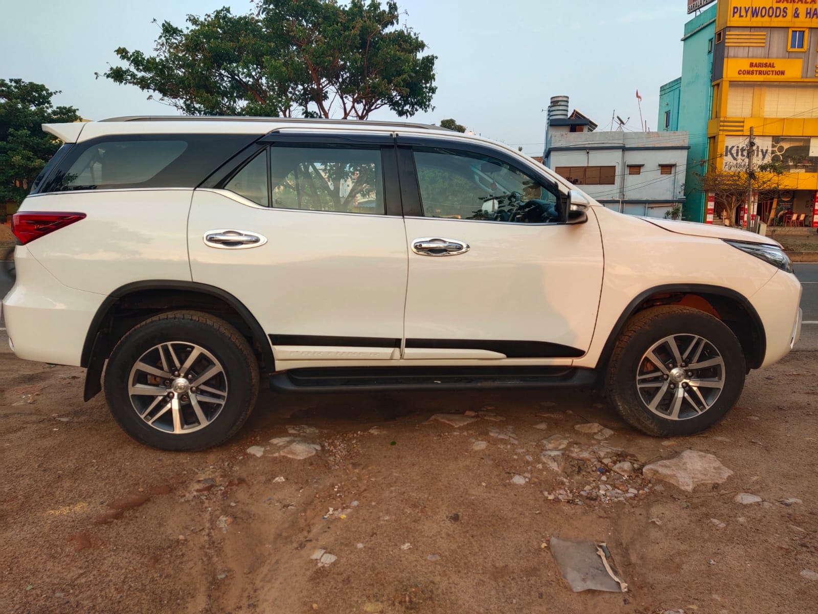 Fortuner image 4 Fortuner image 4