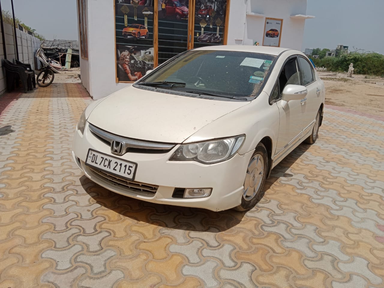 Civic image 1 Civic image 1