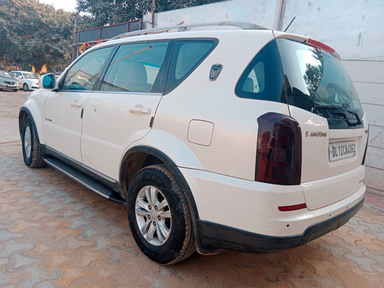 Rexton W image 2 Rexton W image 2