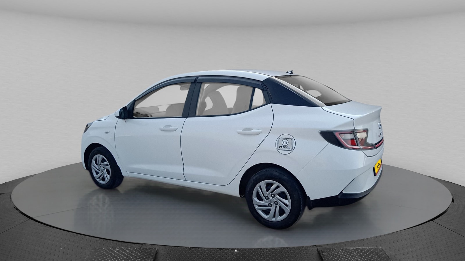 Aura image 3 Aura image 3