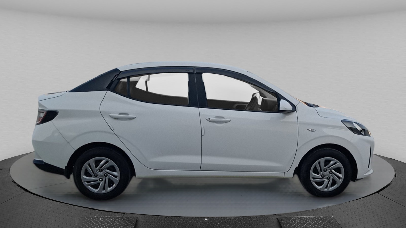 Aura image 6 Aura image 6