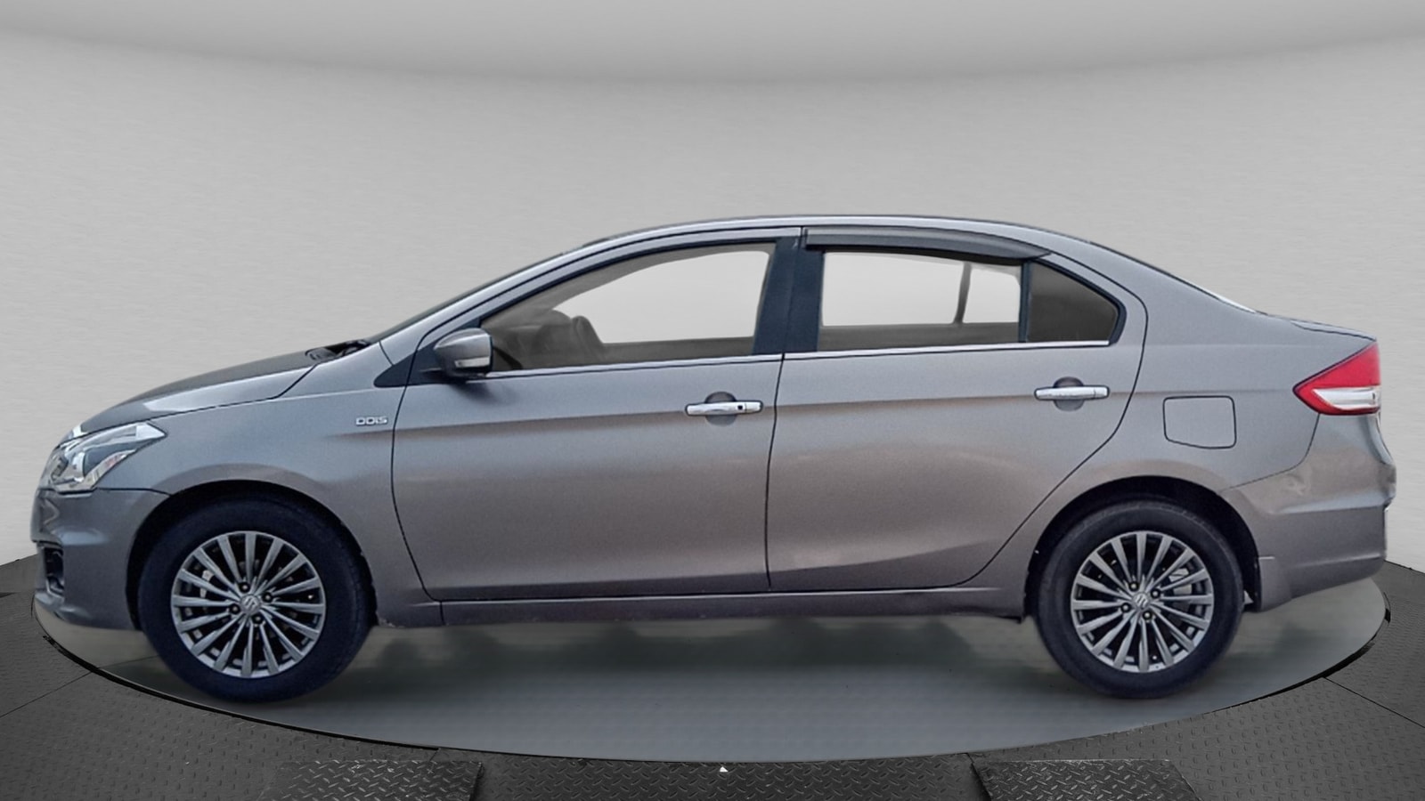 Ciaz image 2 Ciaz image 2