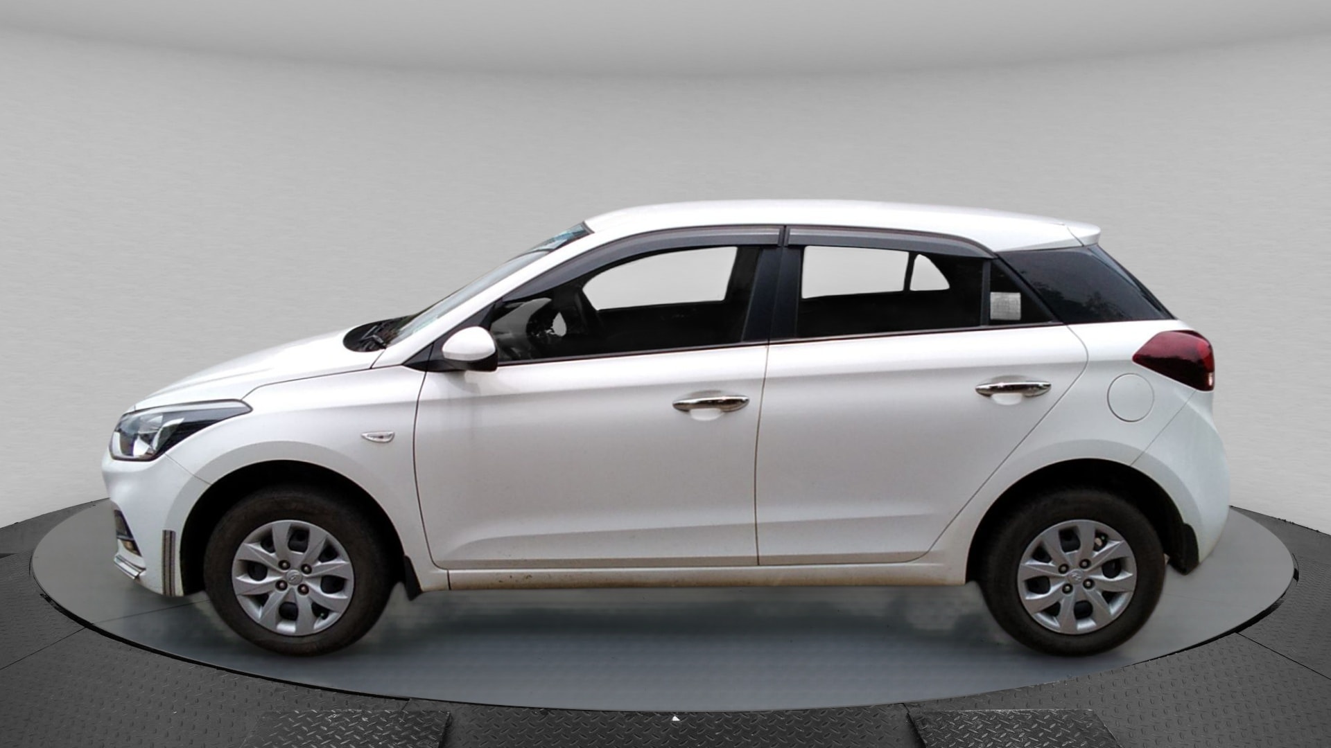 Elite i20 image 2 Elite i20 image 2