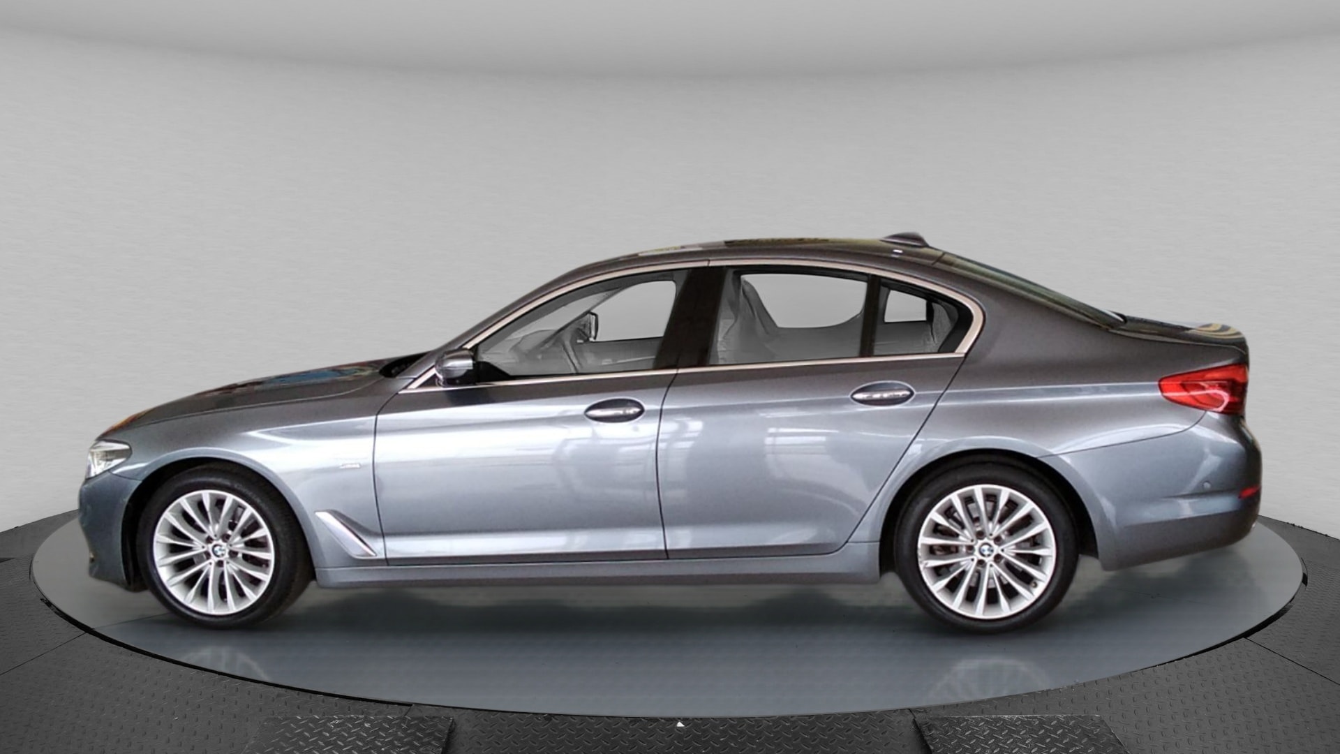 5 Series image 2 5 Series image 2