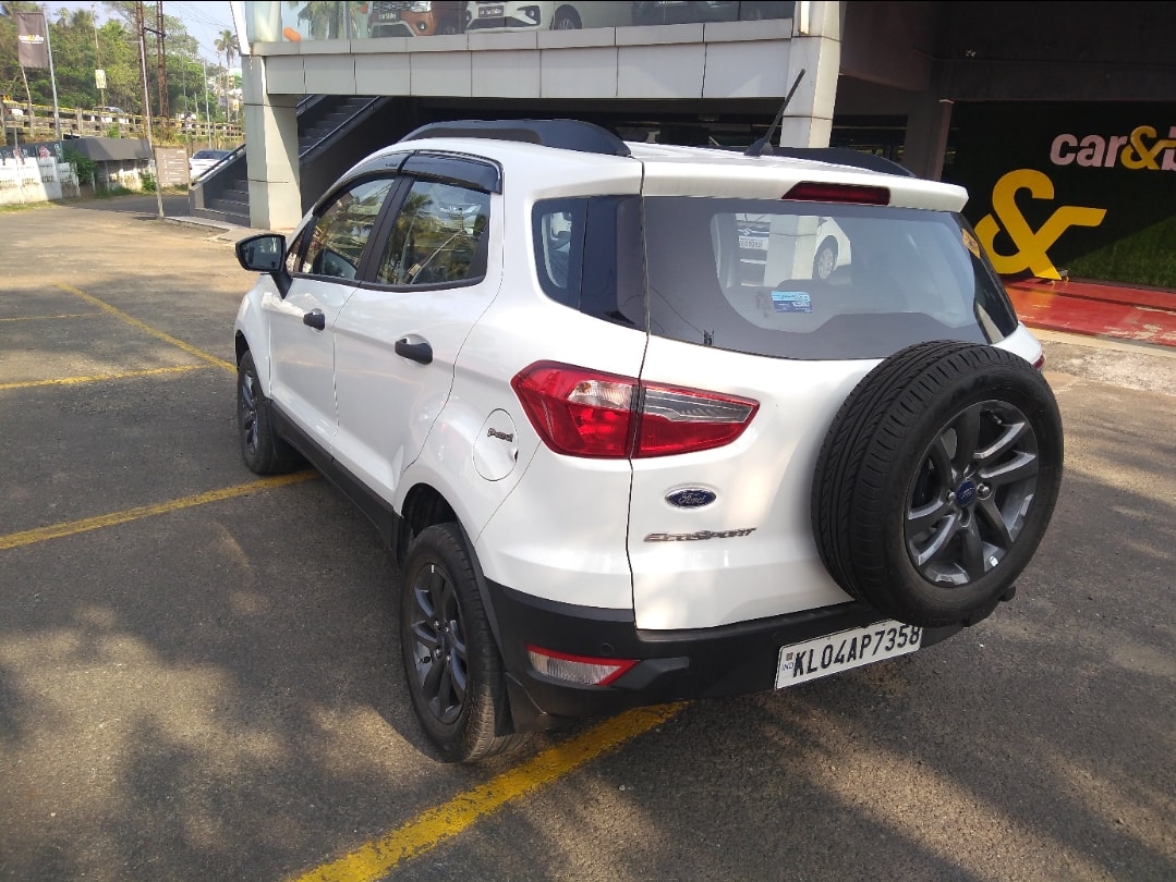 EcoSport image 3 EcoSport image 3