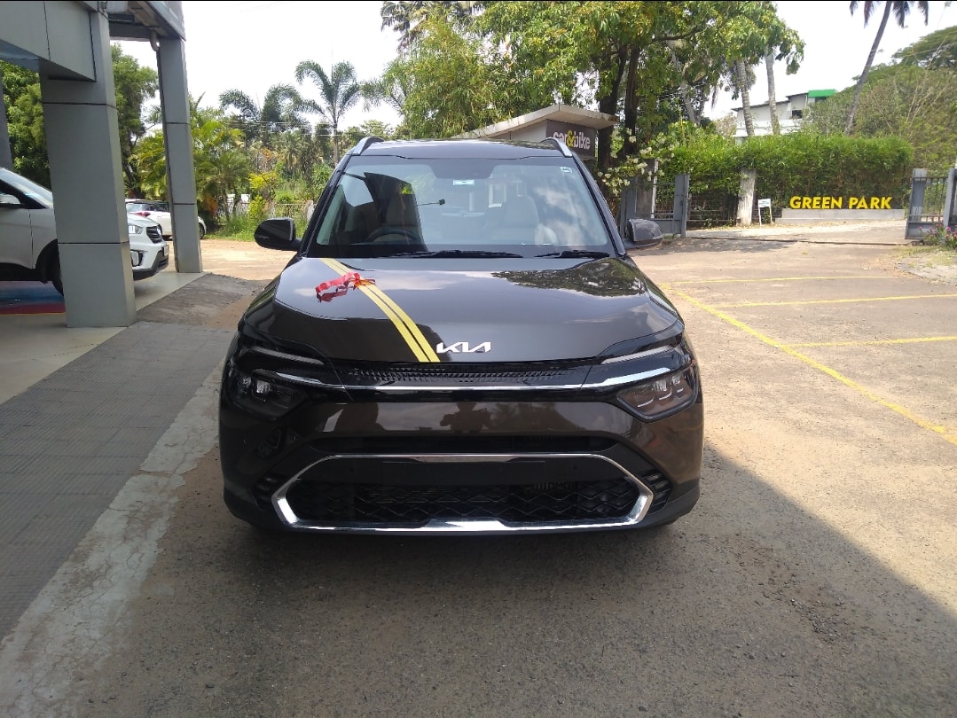 Carens image 8 Carens image 8