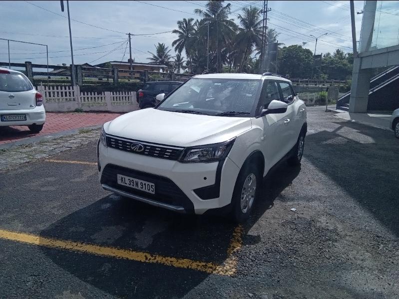 Used 2019 Mahindra XUV300 W6 Diesel BS IV for sale